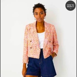 NEW
FRINGE TWEED CROPPED DOUBLE BREASTED BLAZER